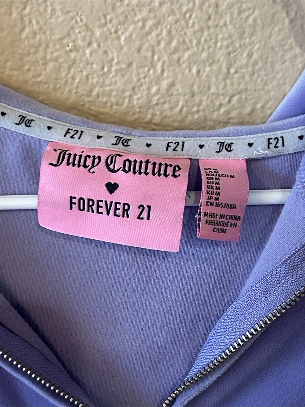 Juicy Couture x Forever 21 Cropped Velour Zip Hoodie Purple Rhinestone M - Picture 2 of 5
